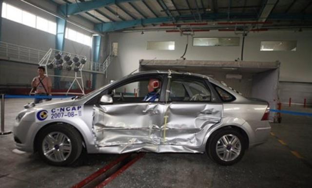 福克斯和铃木天语sx4,铃木天语sx4安全系数高吗