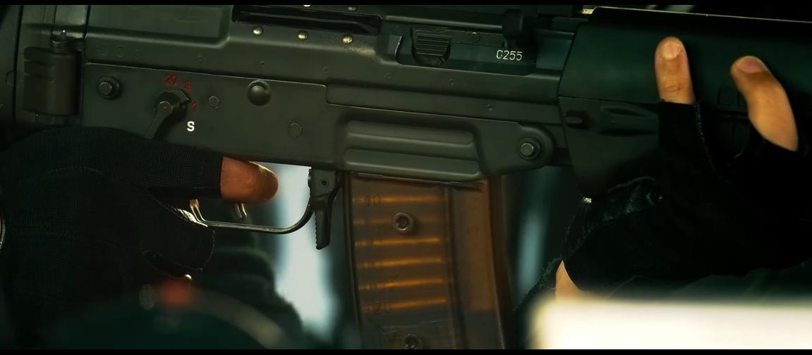 第一部就开始挖坑的电影《赤道》*器武**全分析