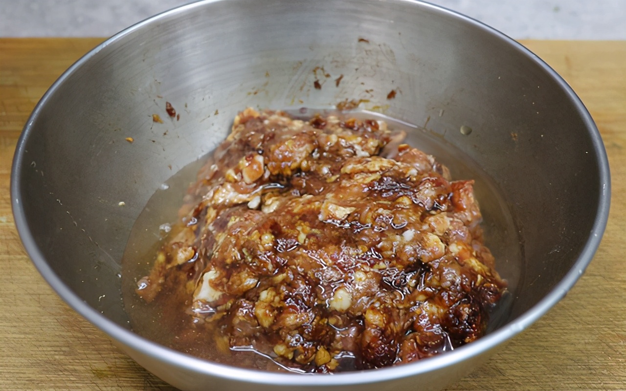 热腾腾的鲜肉包子好香想吃就来,热腾腾的小笼包来啦