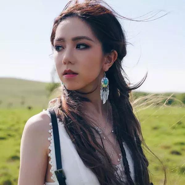 邓紫棋直播回放完整版8月1日,邓紫棋最后的一次直播