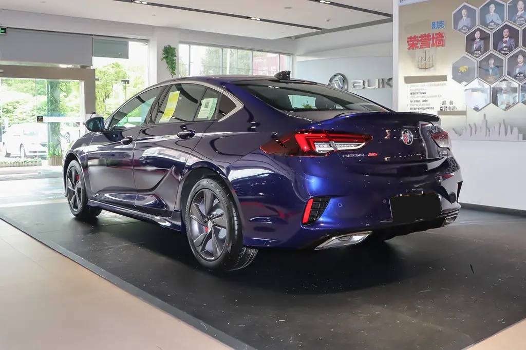 别克君威2.0t最新优惠价格,别克君威降价9万元