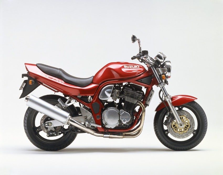 铃木四缸摩托车gsx600实拍,日本进口铃木gsx400摩托车