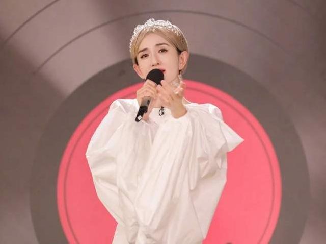 谢娜刘烨在一起时候和谁传绯闻,谢娜陪伴刘烨六年最终还是分开