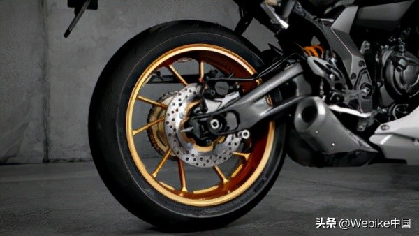 雅马哈摩托车YZFR25,雅马哈摩托车2023最新款600cc