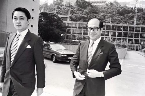 李嘉诚创业经历的挫折,李嘉诚真实的创业史