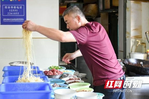 益阳特别辣的特色菜,益阳好吃辣的东西