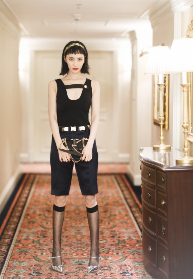 耐克鞋最新款穿搭,耐克彩虹颜色的鞋