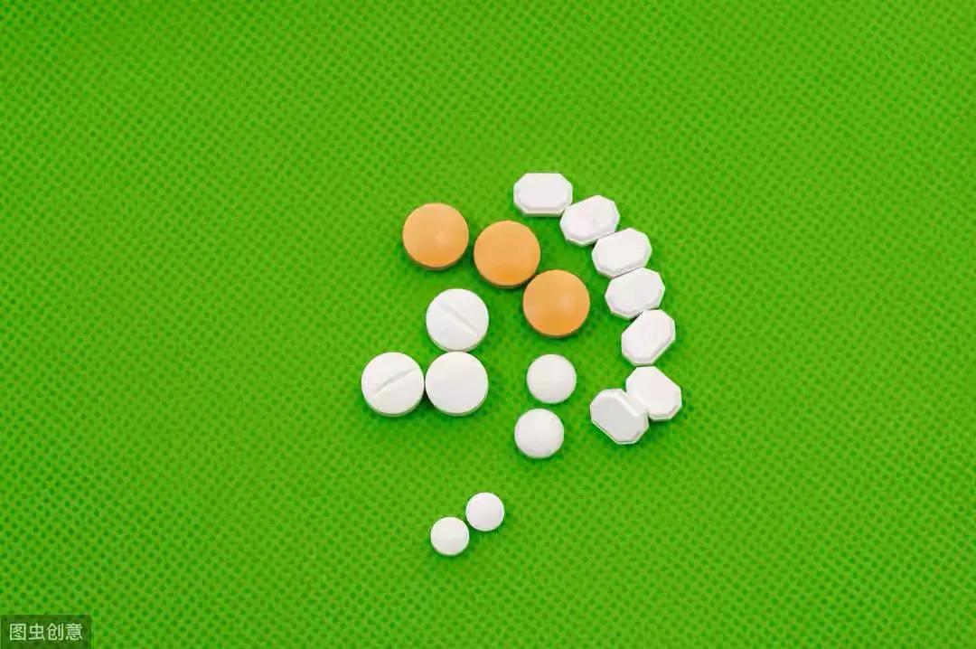 西尼地平和盐酸贝尼地平哪个更好,贝尼地平与马尼地平区别