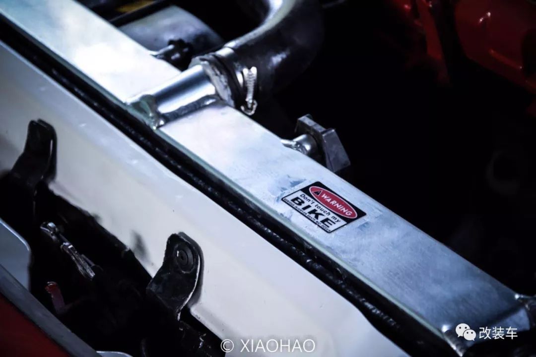 花二十几万买辆代步车,花20万去翻新一台20年的老车