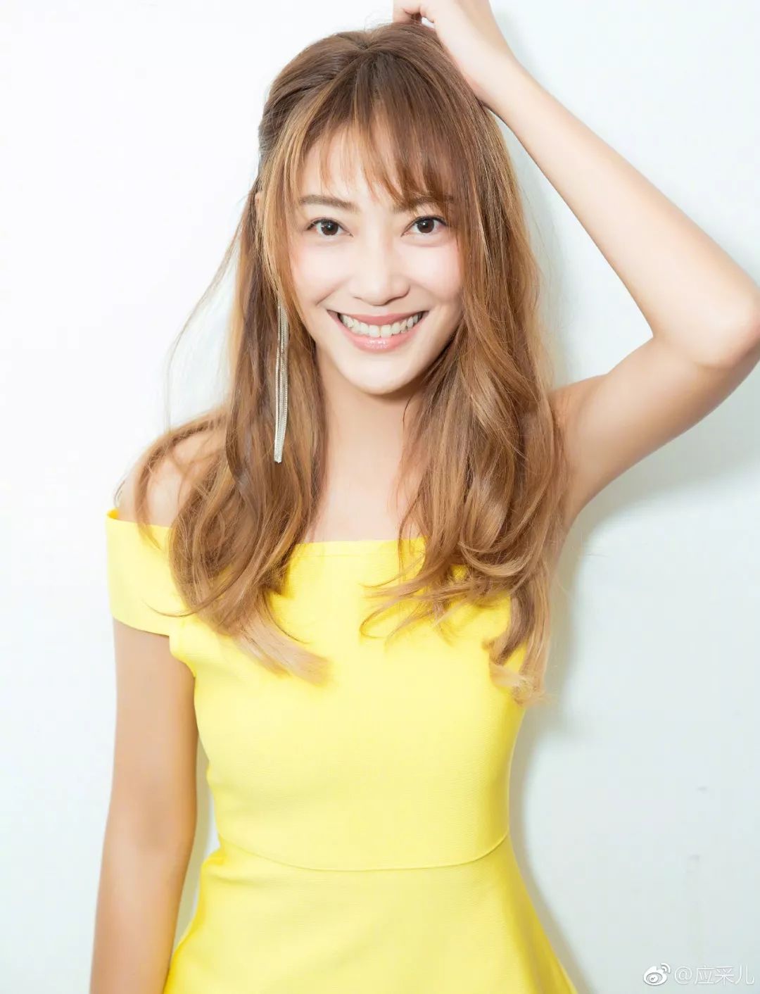 陈小春夫妇撒糖,应采儿朝天椒图片