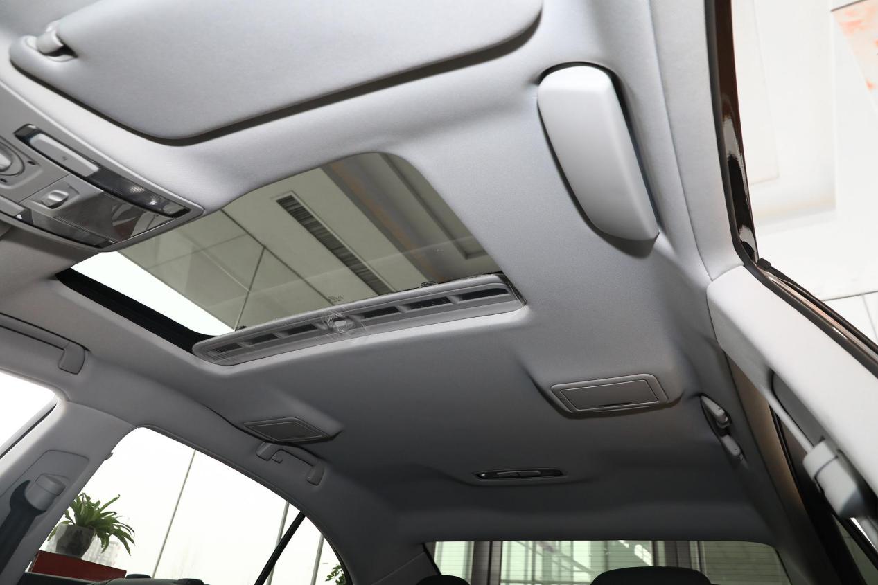 开丰田感受,开红旗h7的感受