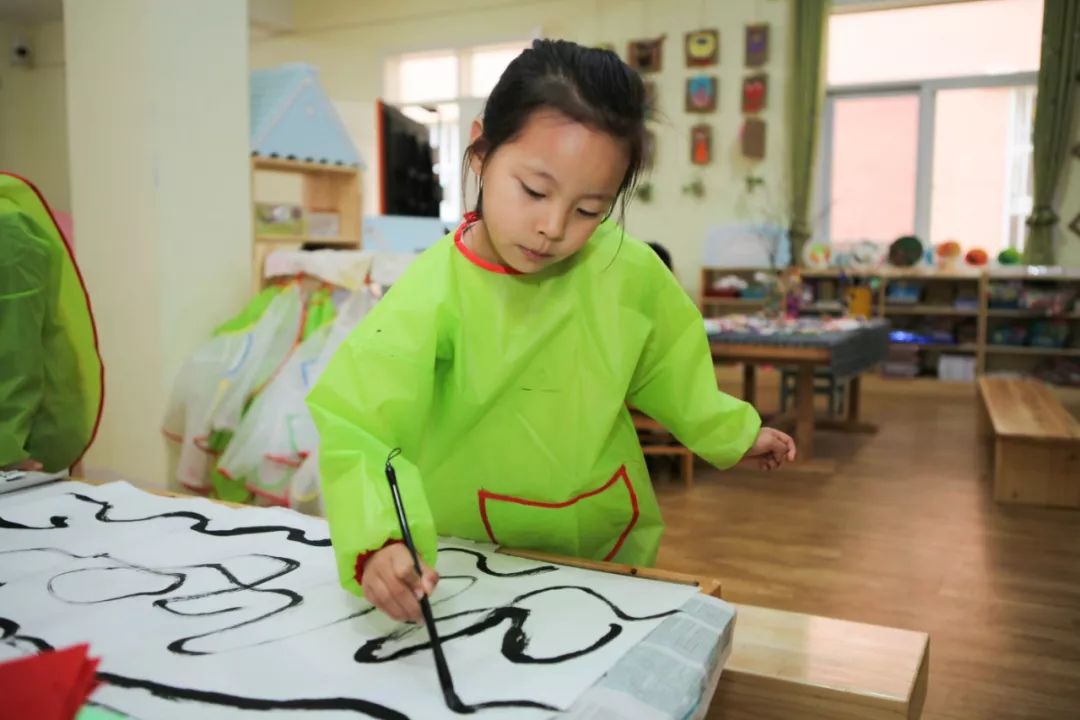 鍥犱负浼欓鑰屽嚭鍚嶇殑瀛︽牎,鍥犱负缇庨鐏殑瀛︽牎