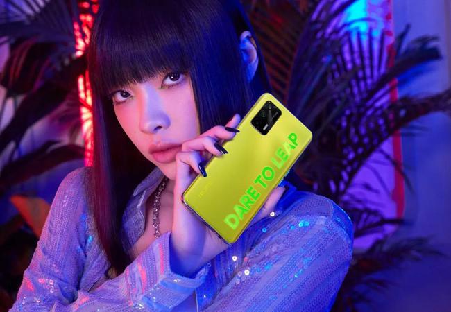 红米最强手机和iqoo最强手机比拼,一千元左右红米和iqoo哪个好