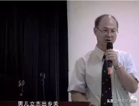 身在社会底层,身处底层才能看到世态炎凉