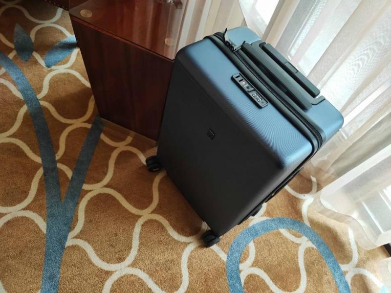 地平线8号行李箱和90分行李箱测评,双十二值得买的行李箱