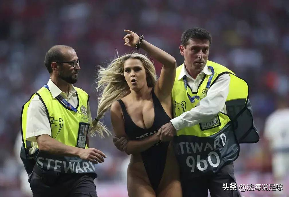 梅西c罗对决欧冠赛程,欧冠赛后感动瞬间