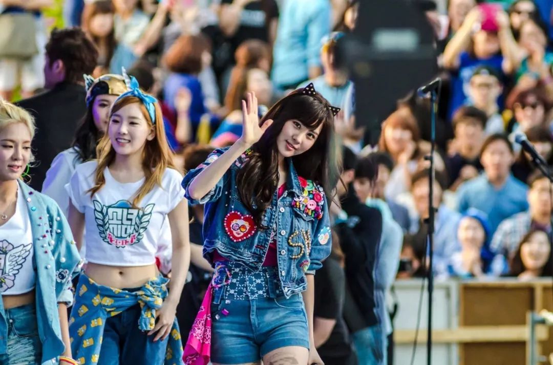 打HPV、考国际驾照、当练习生、看演唱会、泡夜店，这才是首尔