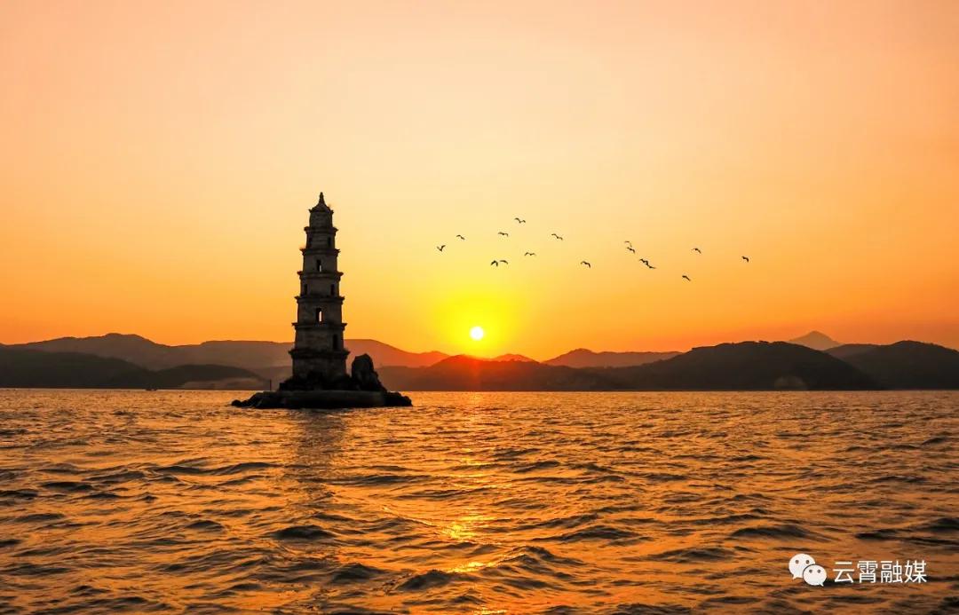 国庆中秋旅行推荐,国庆中秋出行旅游