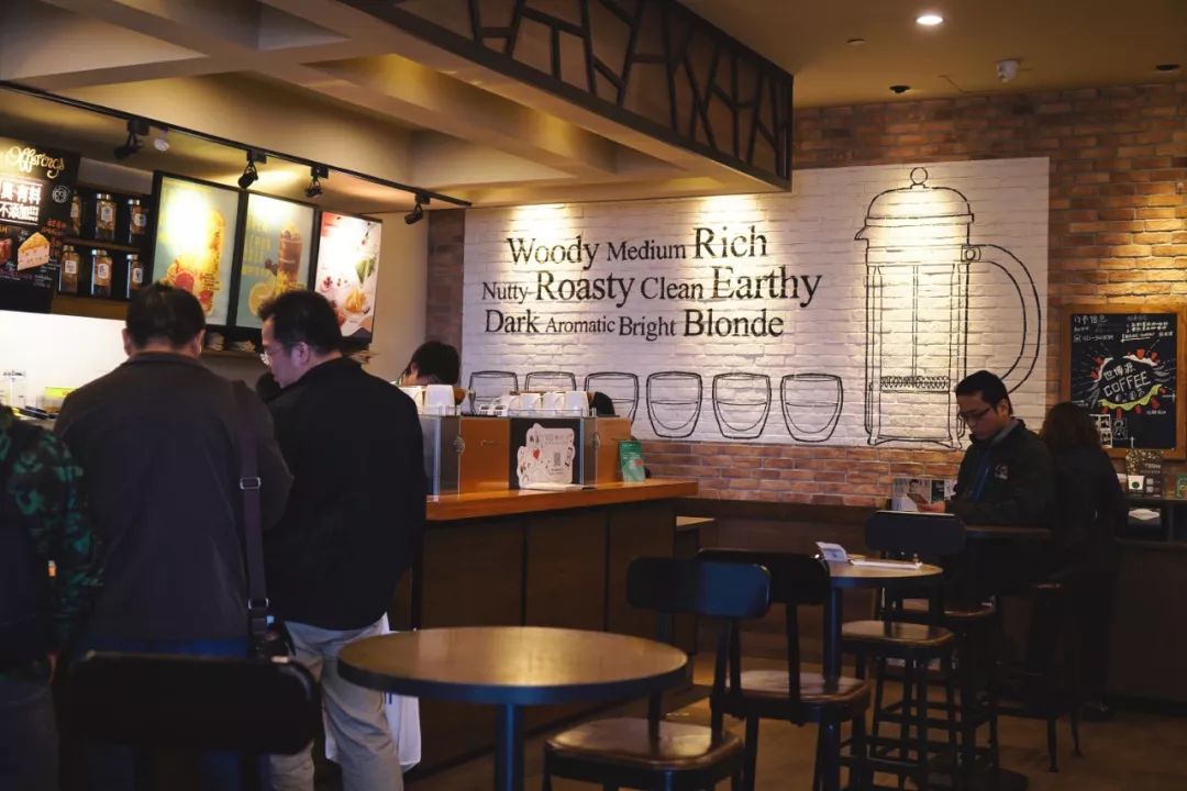 星巴克回归饮品被吐槽,星巴克推出八种饮品吐槽