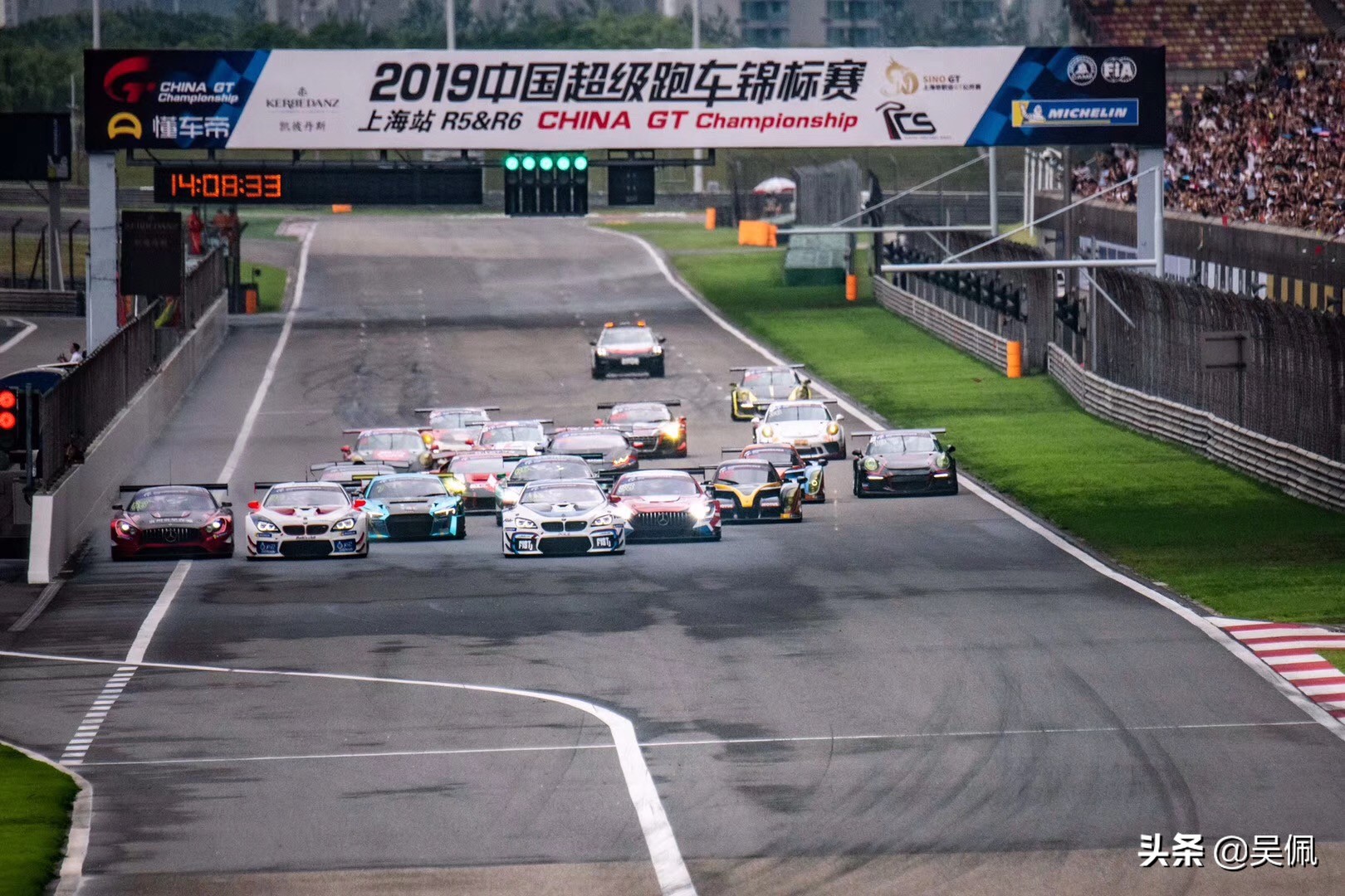 赛车场撞车了怎么办,赛车场撞了人怎么办