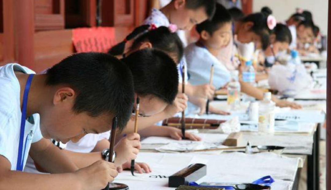 双减政策下兴趣班允许存在吗,双减过后兴趣班哪些是有必要学的