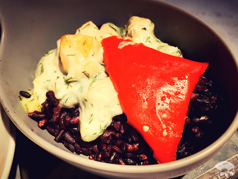 俄航舒适经济舱,上海飞莫斯科俄航餐食