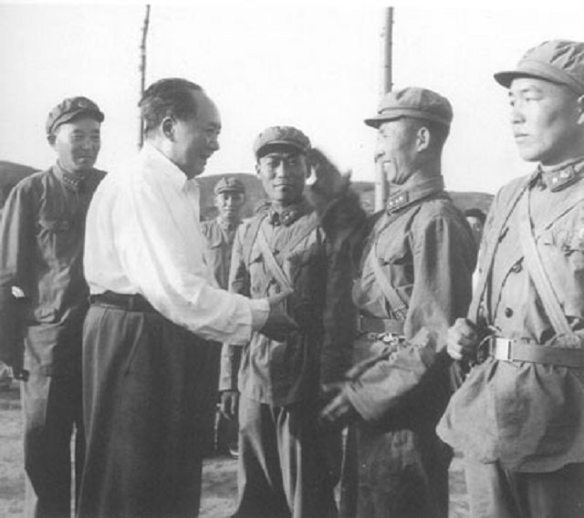 神秘的8341部队：当代御林军，团长保卫毛主席43年，有何特殊待遇