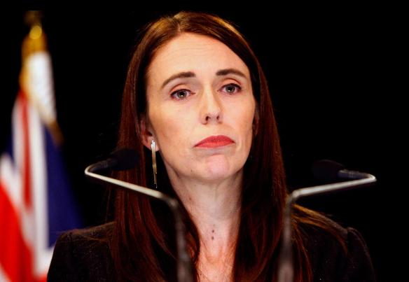 新西兰清真寺枪击事件周年纪念日数人穿皮革跳毛利族哈卡舞悼念