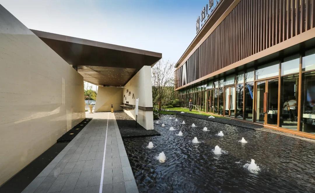 奔向2021的辉煌图片,奔向2021年的辉煌