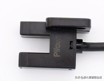 爱普生l551打印机一直显示卡纸,爱普生3219打印机卡纸怎么解决