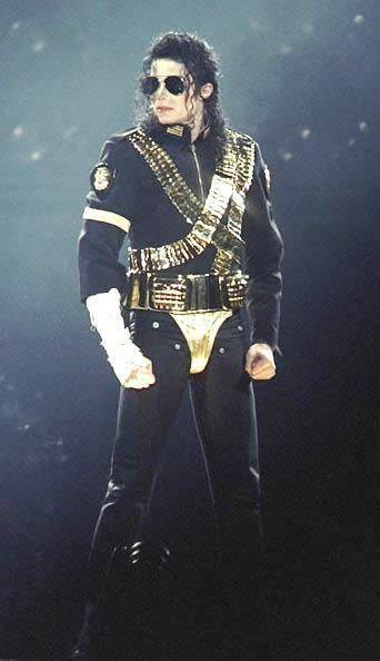 迈克尔杰克逊演唱会死亡人数,迈克尔杰克逊演唱会昏迷的人