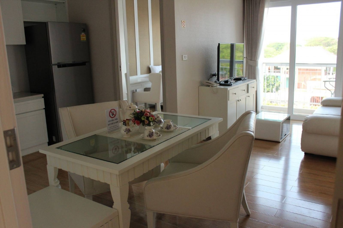 泰国清迈东方文华酒店,清迈夜市动物园附近酒店