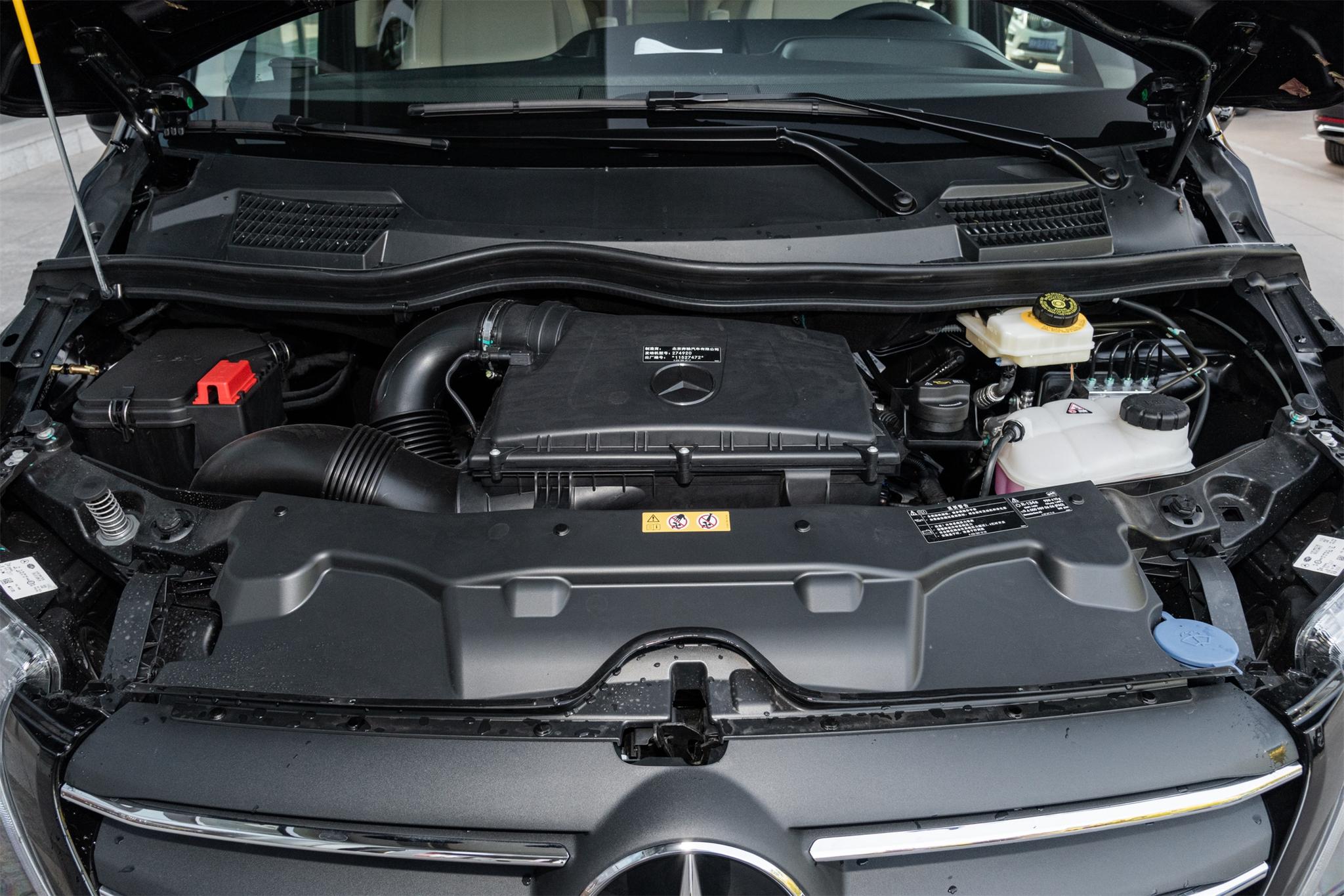 奔驰威霆2020款上市7座,威霆7at变速箱还是9at好