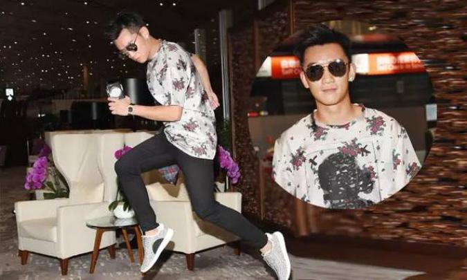 王思聪对郑恺的礼物,小葱秀郑恺送了什么给王思聪