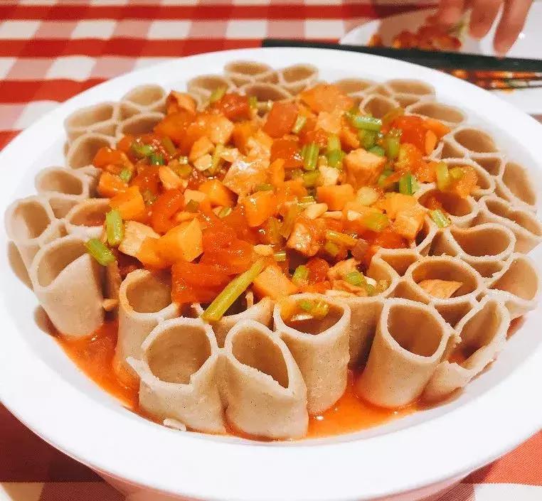 海底捞、星巴克、哈根达斯……这些隐藏福利，一张身份证就搞定！