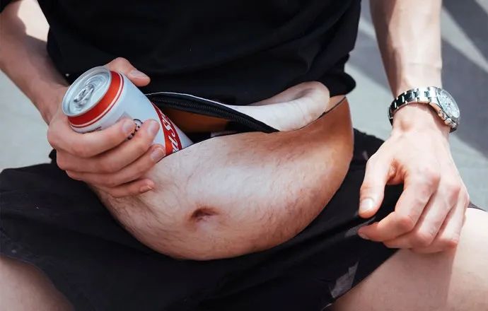 试问某些男生，你怎么这么能「装」？