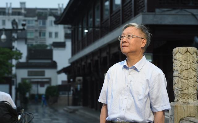 从道家浅论李白的思想,李白身上如何体现儒家和道家思想