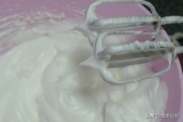 不加蛋糕胚的水果奶油蛋糕做法,8寸戚风奶油蛋糕做法不塌陷