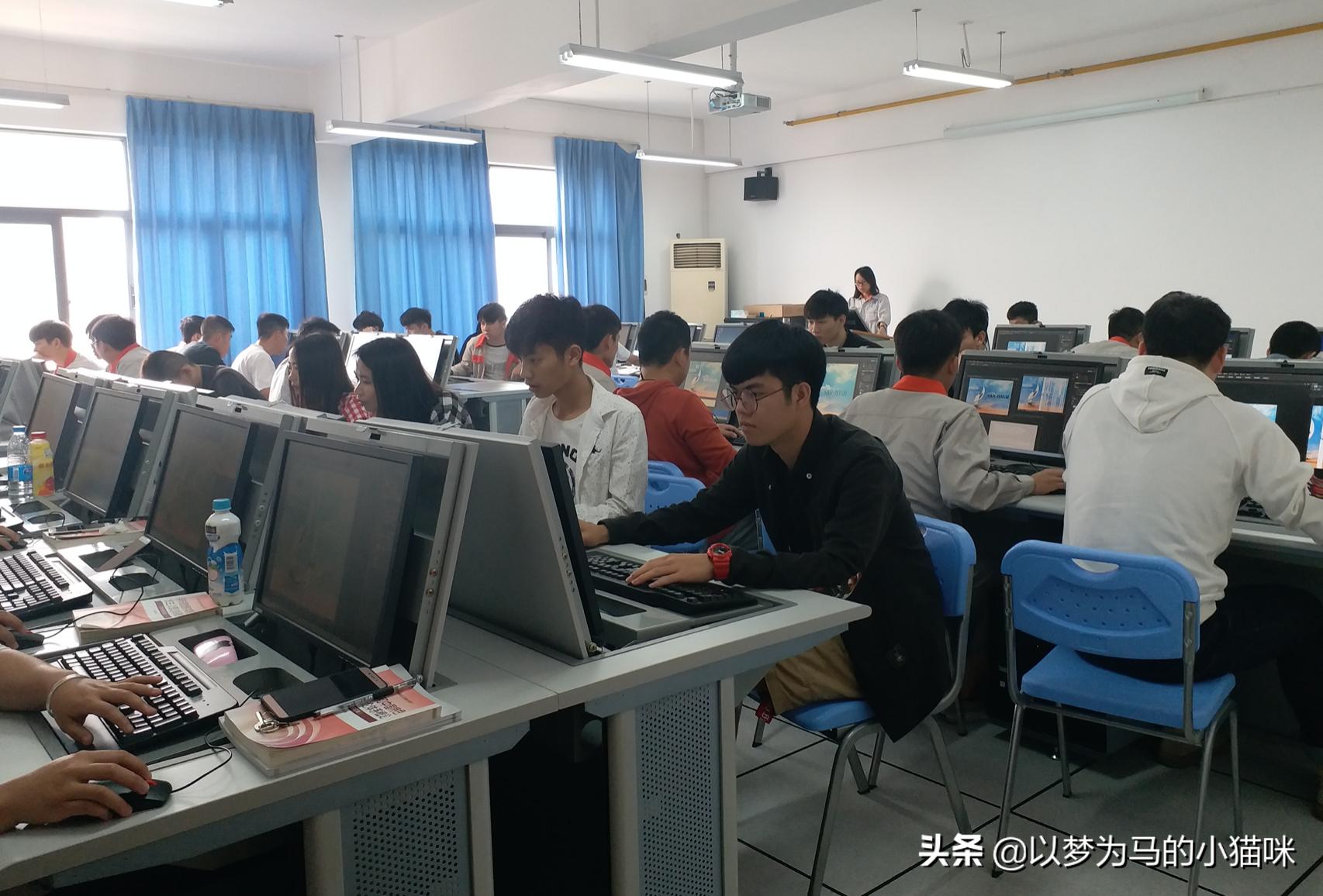 专科十大热门专业公办,全国比较好的大专院校及专业