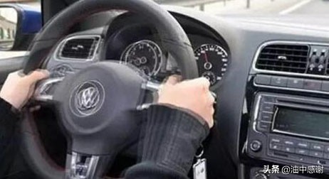 “车震”不都是积碳惹的祸,还有“引擎脚”和轮胎