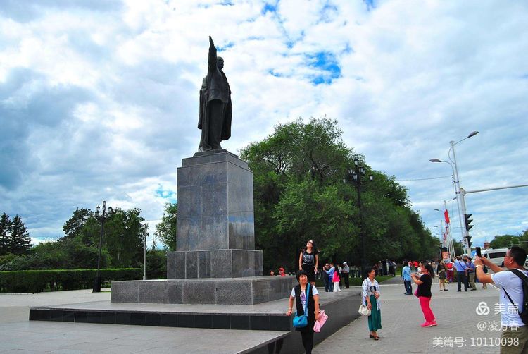 李夏燕:一诺千金中俄女子50年演绎感人故事