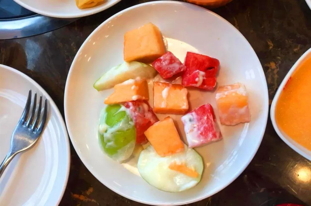 花果园汉釜宫自助餐抖音团购套餐,贵阳汉釜宫海鲜自助餐49元一位