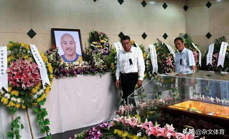 国足门神曾诚身高,身高1.49米国足