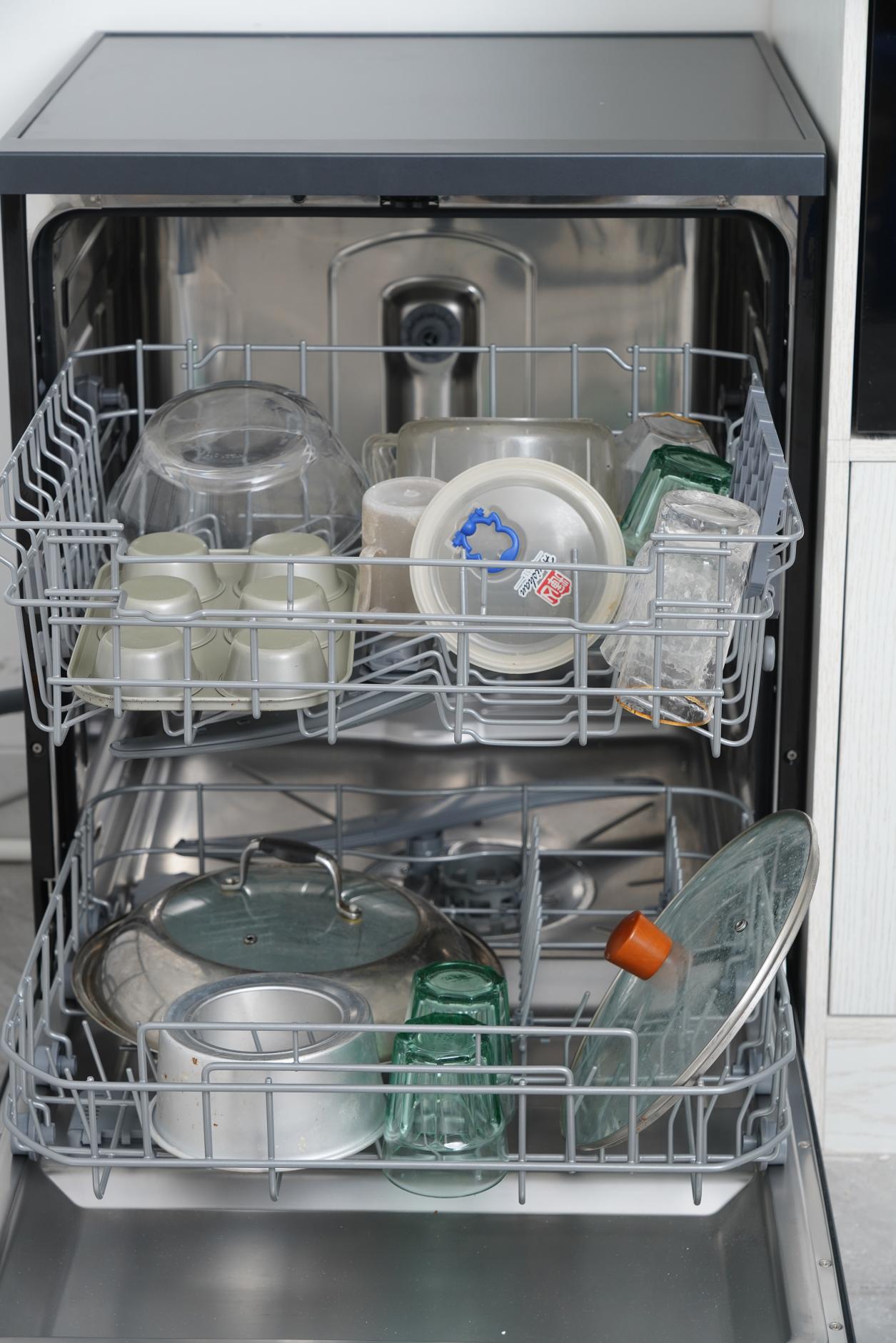 新型洗碗机进食堂,海尔洗碗机长效存储