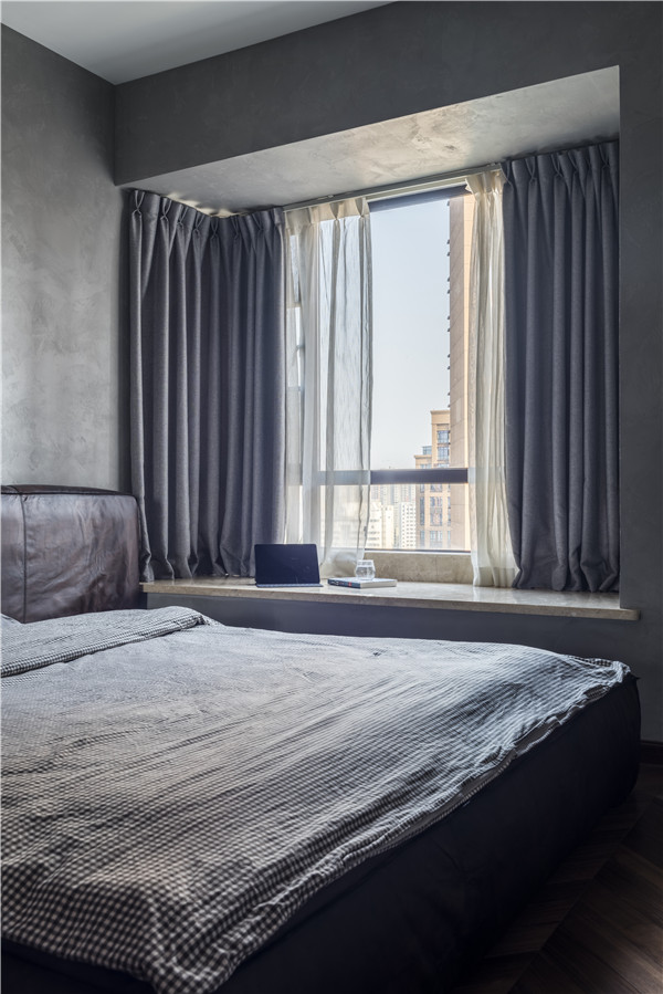 140平米空间设计,现代极简风小户型装修一镜到底