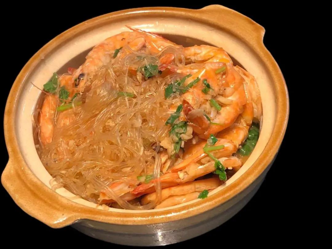 潮爸8月12日午餐记录，鲍鱼烧牛蹄筋、龙口粉丝烧大虾