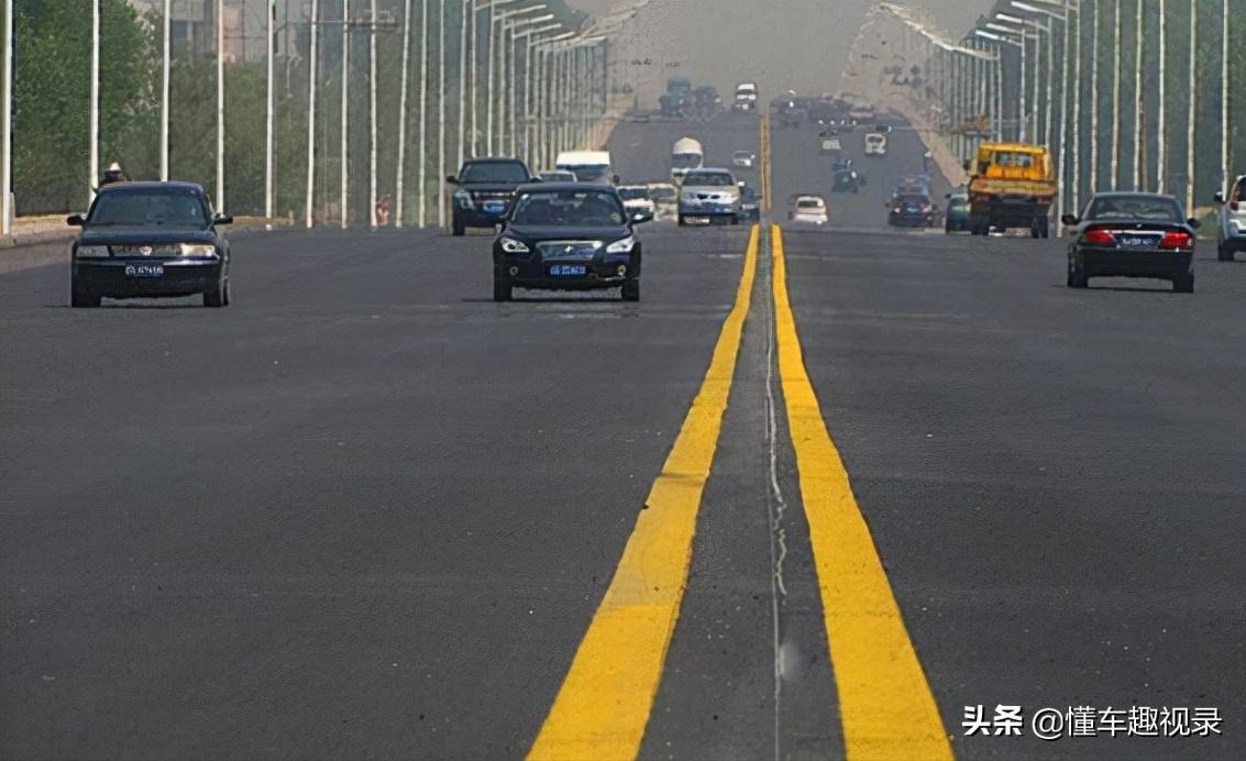 双黄线和单黄线有什么区别,双黄线和单黄线压线是否一样处罚