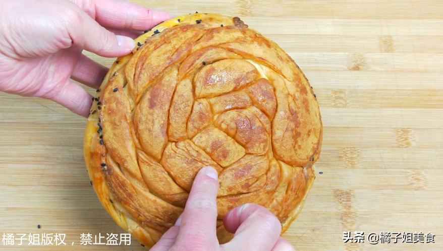 电饭锅不要只煮米饭了，教你用“电饭锅蒸馒头”，吃一次就上瘾