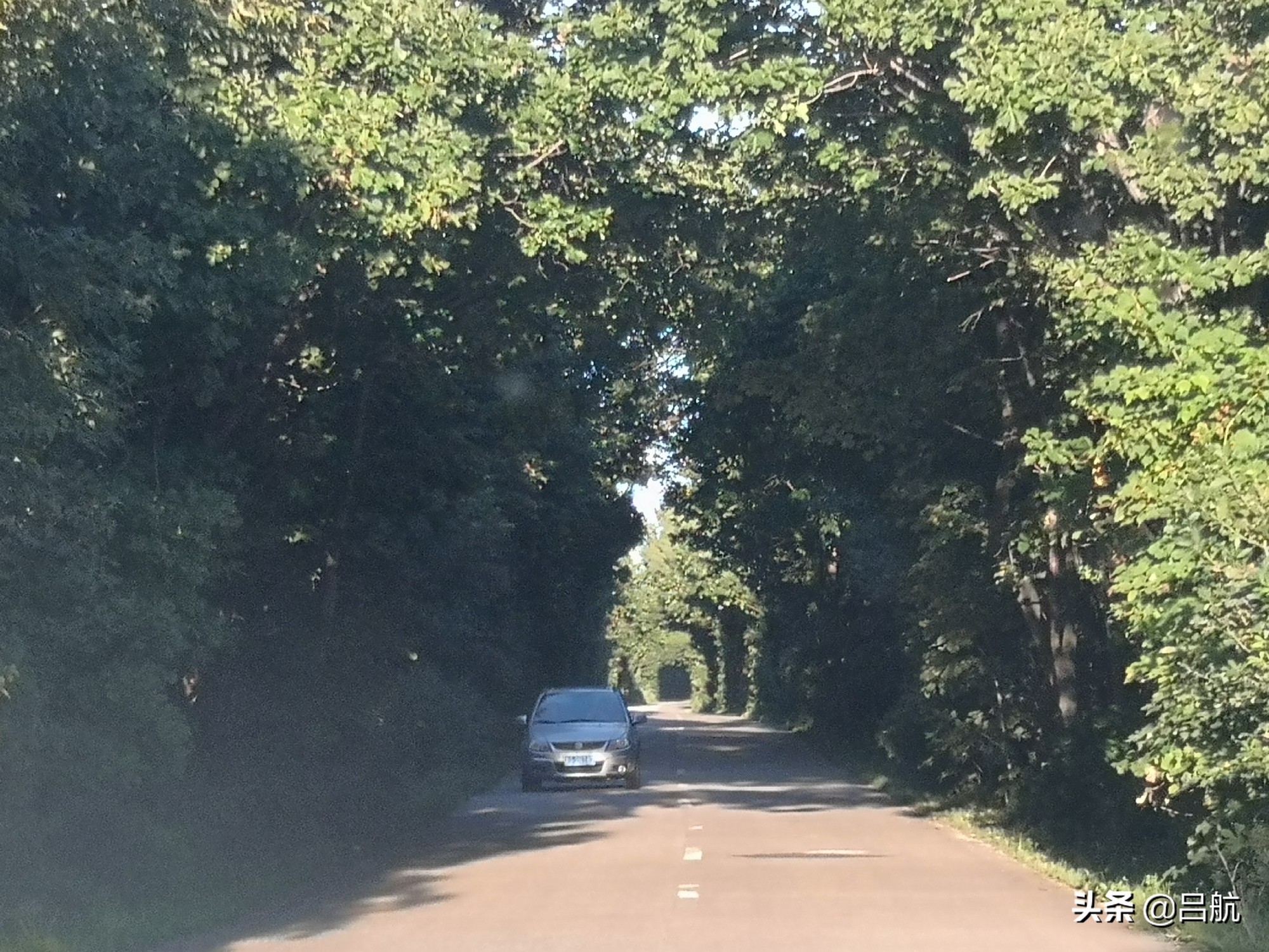 中俄边界兴凯湖,看似汪洋大海其实水深仅十米