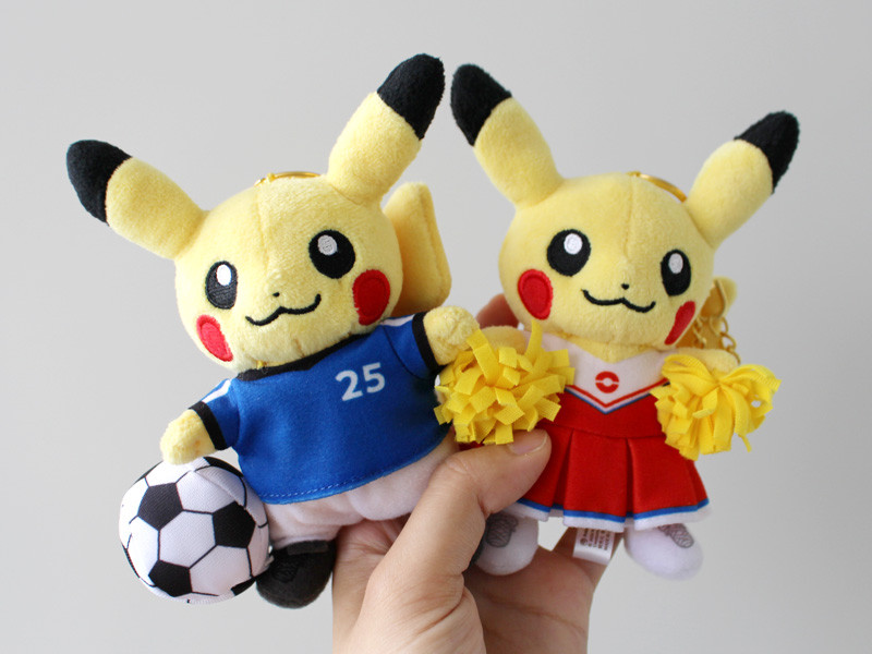 精灵宝可梦皮卡丘玩球,宝可梦皮卡丘精灵球